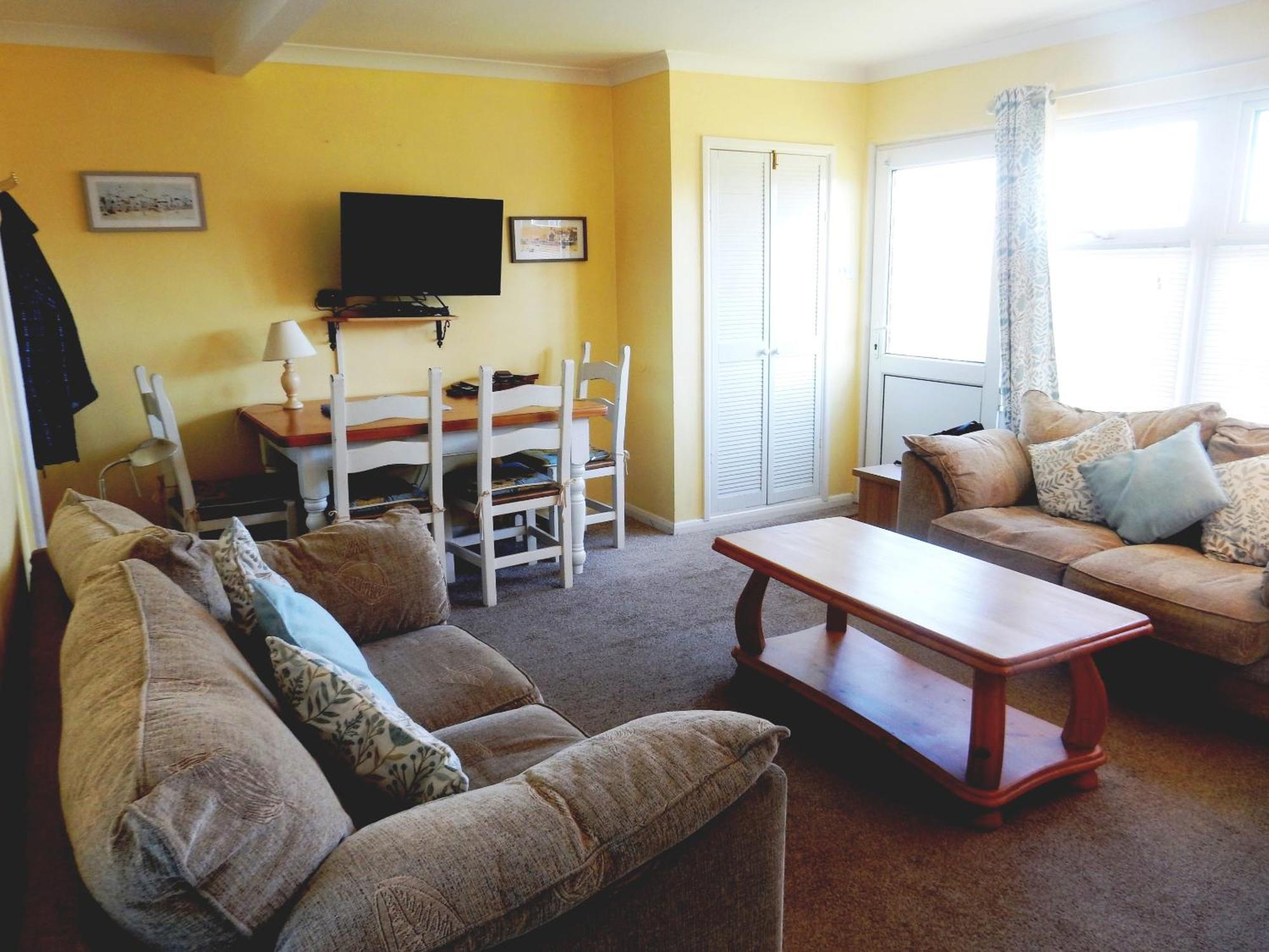 Sheena'S Dartmouth Chalets エクステリア 写真